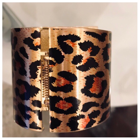 High fashion hand pieces - Picture 6 of 8